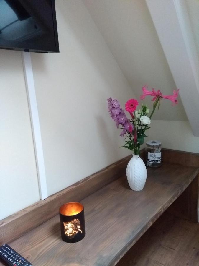 Bed & Breakfast Ons Nest Westwoud 外观 照片