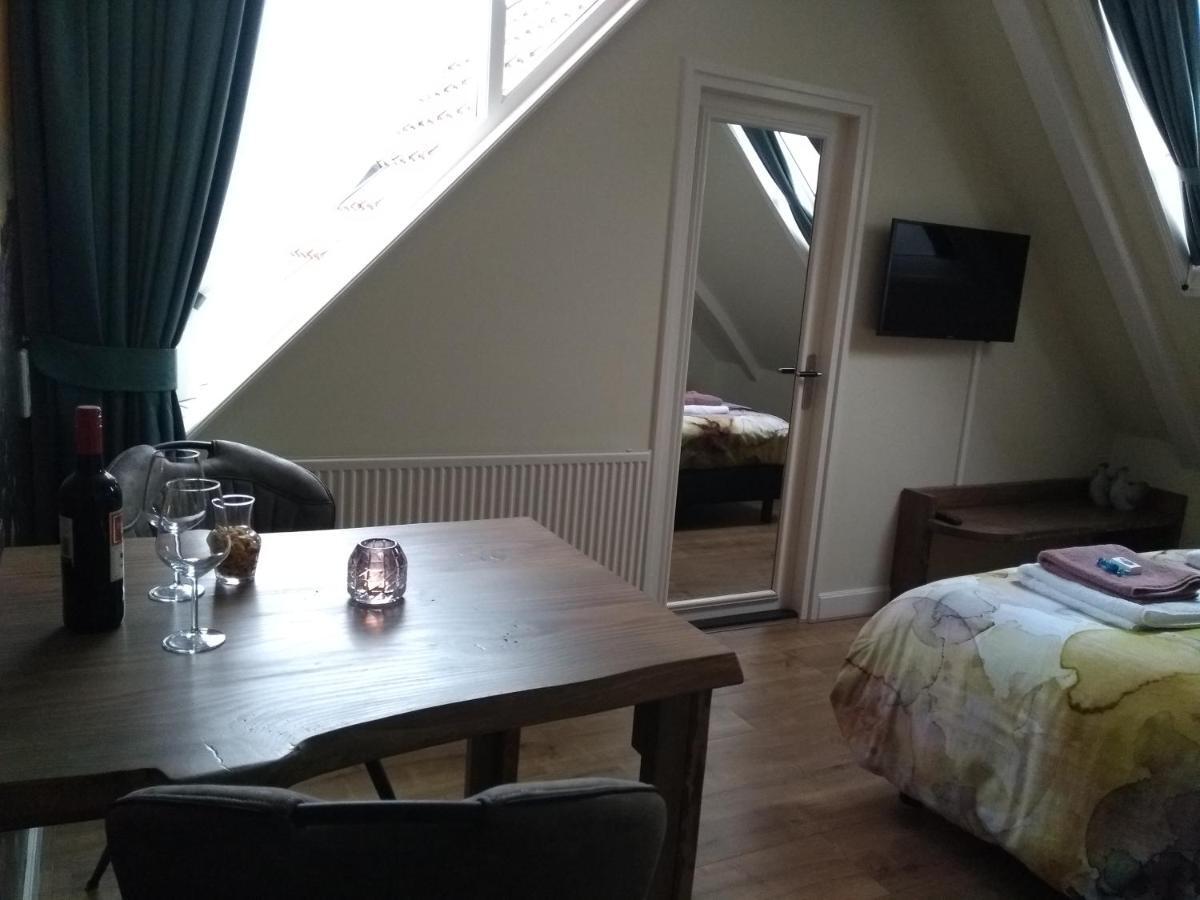 Bed & Breakfast Ons Nest Westwoud 外观 照片